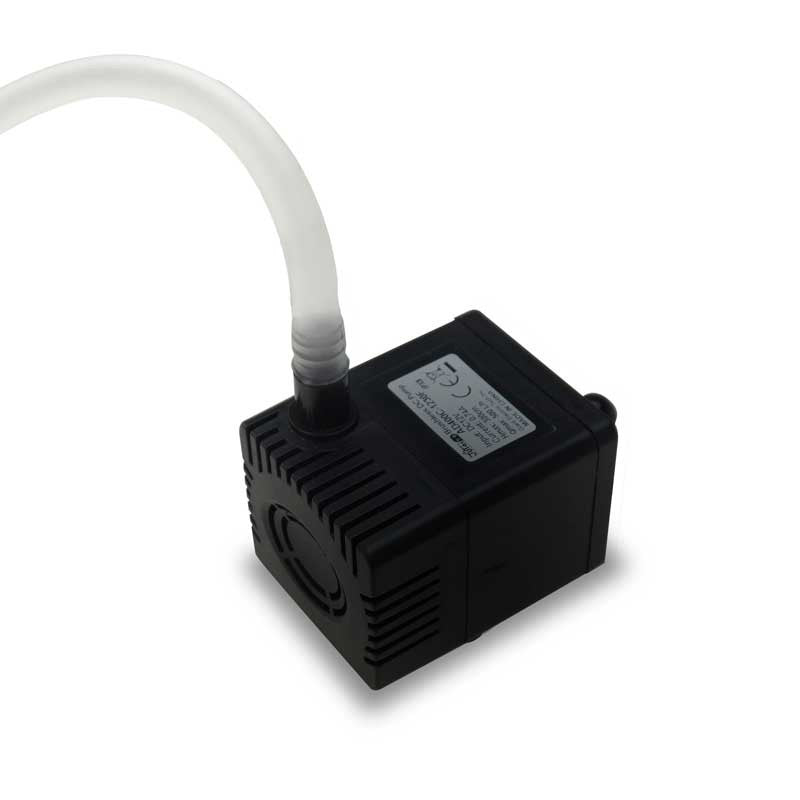 AquaLift von ecoQ – kompakte Kondensatpumpe, ideal zum Abführen von Wasser bis 3 m Höhe bei Entfeuchtern