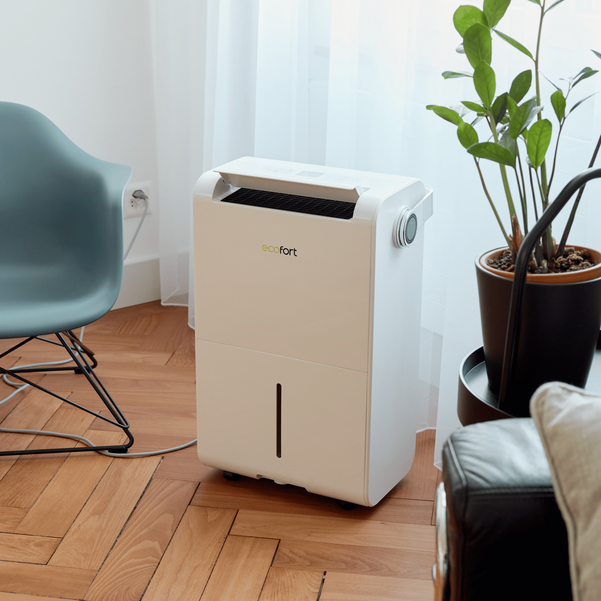 ecoQ DryAir 35L Energy Saver Luftentfeuchter mit Hygrostat, 4 Betriebsstufen und Wäschetrocknerfunktion.