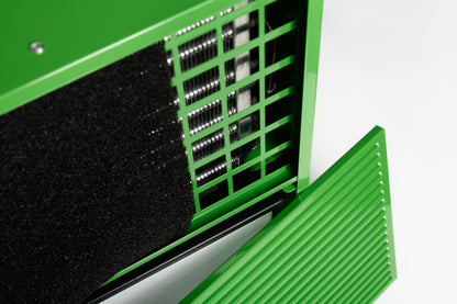 ecodry 425 Luftentfeuchter mit 4 stabilen Lenkrollen und automatischer Heissgas-Abtauvorrichtung.